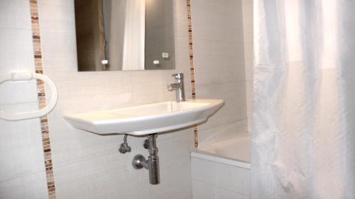 Appartement Residencial Pompeya Lek